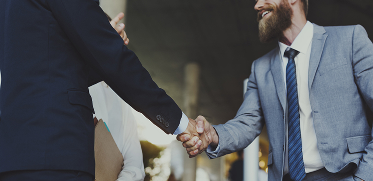 post show engagement | 13 trade show hacks | Pinnacle Promotions post show engagement | 13 trade show hacks | Pinnacle Promotions