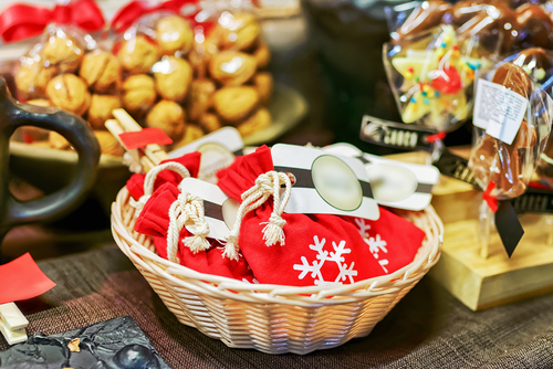 basket of gift bags | Creating the Ultimate Client Care Package | Pinnacle Promotions basket of gift bags | Creating the Ultimate Client Care Package | Pinnacle Promotions