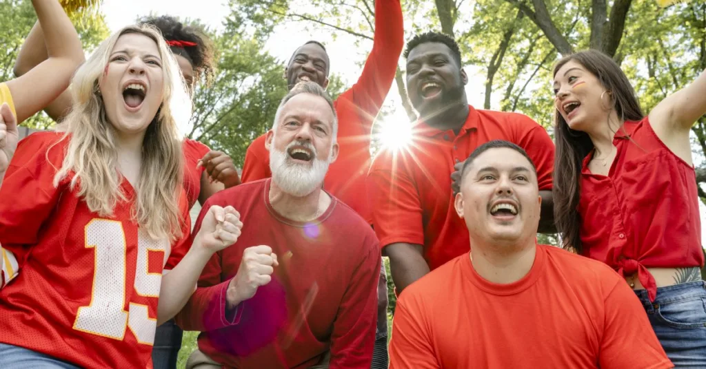 10 Best Tailgate Giveaway Ideas to Score this Football Season