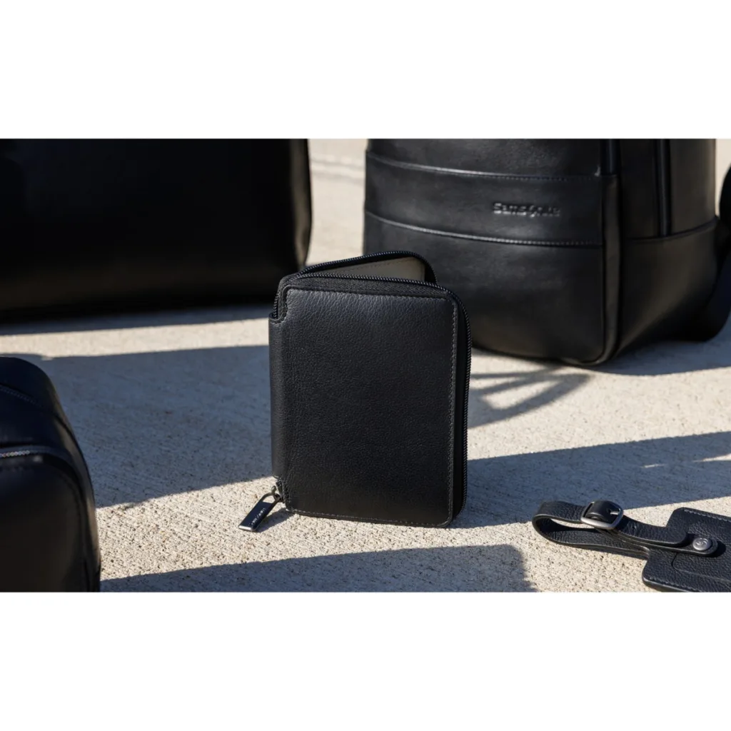 Black Samsonite passport wallet